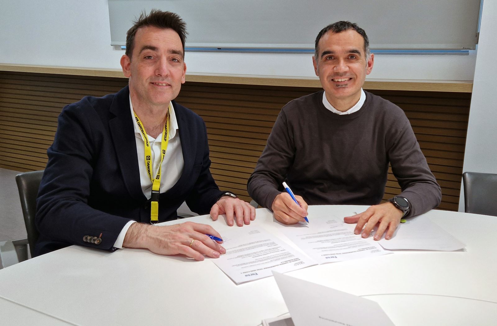 A través de la integración de dispositivos avanzados se extraerá la información crítica de máquina, proceso y producto para, mediante tecnologías como la IA, abrir el camino a la fábrica del futuro.